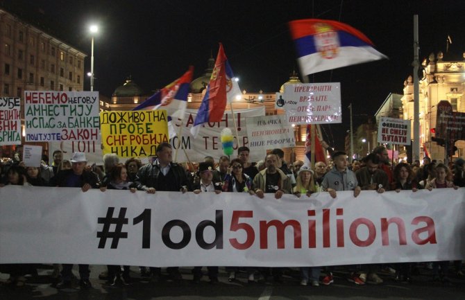 Sa protesta u Beogradu poručeno: Vučića ćemo otjerati mirno