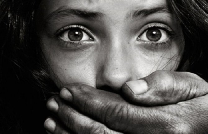 SE: Crna Gora da unaprijedi pristup pravdi žrtvama trgovine ljudima i kazni počinioce