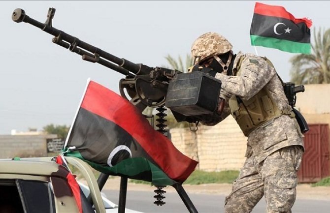 Nastavljaju se sukobi u Libiji: 30 osoba poginulo, u toku evakuacija stranih državljana