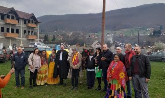 Predstava, fudbal, radionice, čerge: U Bijelom Polju obilježen Međunarodni Dan Roma