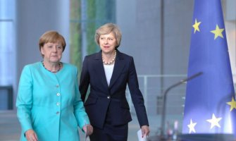 Mej i Merkel: Neophodno osigurati čist izlazak Britanije iz Evropske unije