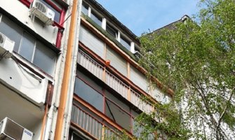 Beograd: Dječak skočio sa sedmog sprata zgrade u kojoj je živio