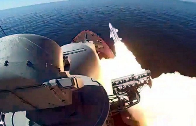 Posada Crnomorske flote testirala superbrze rakete P-270 Moskit (VIDEO)