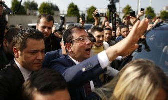Erdoganove žalbe uzaludne, Istanbul dobio novog gradonačelnika