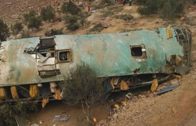 Autobus se survao u provaliju u Boliviji: Poginulo 25 osoba