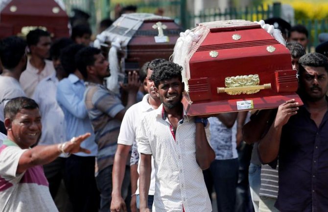 Islamska država preuzela odgovornost za Šri Lanku: Namjerno smo ciljali hrišćane