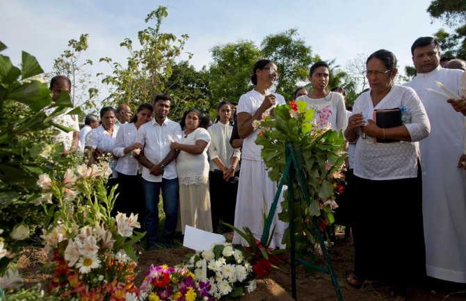 Broj žrtava u Šri Lanki porastao na 359