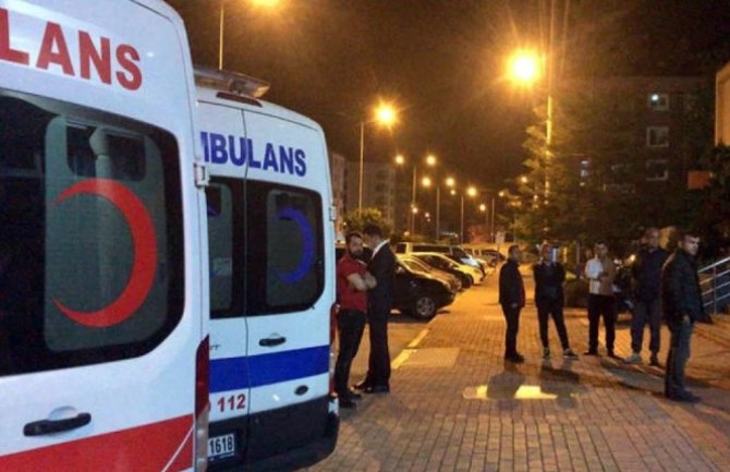 Turska: Prevrnuo se kombi sa fudbalerima, jedan stradao, 7 povrijeđenih