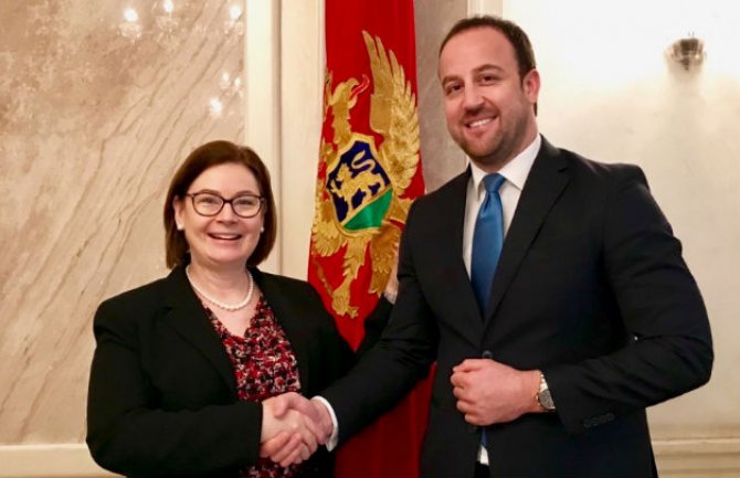 Crna Gora i SAD dvije prijateljske nacije koje imaju odnose čvrstog savezništva