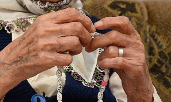 111-godišnja Mostarka zapostila 104. ramazan: Preživjela tri rata i nikad posustala u vjeri