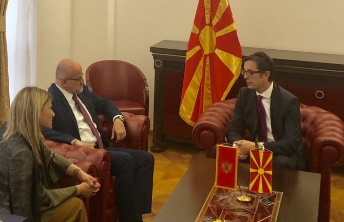 Odnosi i saradnja Sjeverne Makedonije i Crne Gore biće kontinuirano unaprjeđivani