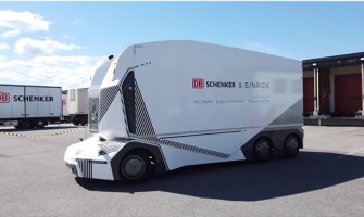 Prvi u svijetu: Električni kamion bez vozača dostavlja robu u Švedskoj