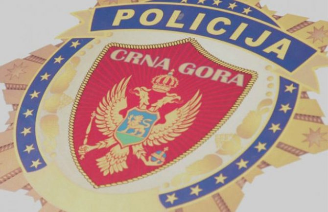 UP: Policajci u Kolašinu ometani i omalovažavani, korišćen i biber sprej