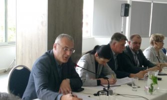 Krsmanović: Za rješavanje problema potrebni jaki socijalni partneri
