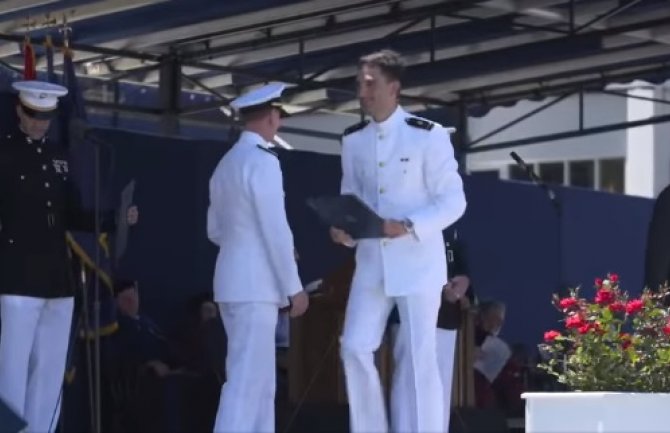 Nikola Pejović iz Crne Gore diplomirao u najboljoj klasi u istoriji Američke pomorske akademije