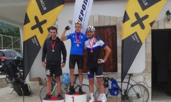 Bulatović ponovo dominantan na brdskoj biciklističkoj trci
