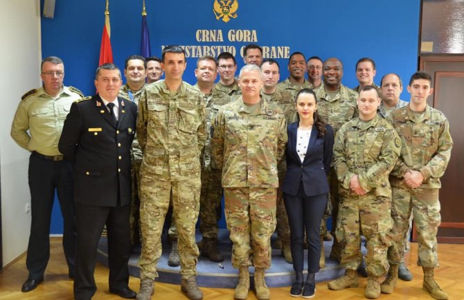 Predstavnici Nacionalne garde države Mejn u posjeti MOD i VCG: Zajednička obuka za reagovanje na sajber napade