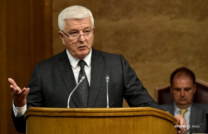 Premijer: Odgovor na slučaj davanja koverte novca Stijepoviću dale su nadležne institucije