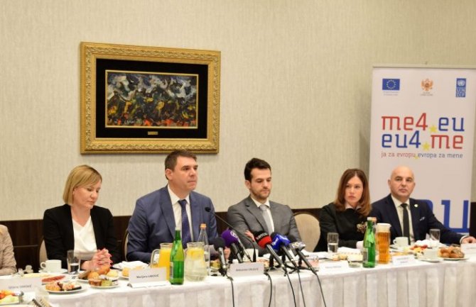 Svaki član crnogorskog društva svojim radom da doprinese dostizanju članstva u EU