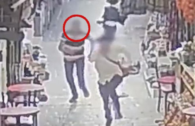 Palestinac(19) nožem napao dvoje prije nego što ga je policija usmrtila(VIDEO)