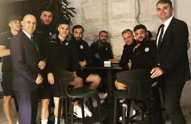 Cungu i Čapuni posjetili fudbalere Kosova u Podgorici