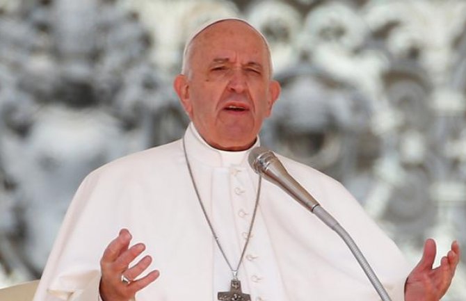 Papa izrazio žaljenje zbog 