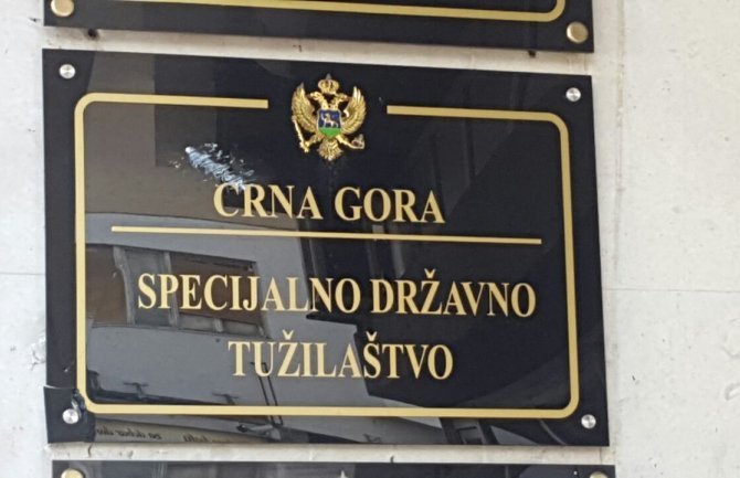 Čađenovića sumnjiče za stvaranje kriminalne organizacije i četiri krivičnih djela zloupotreba službenog položaja