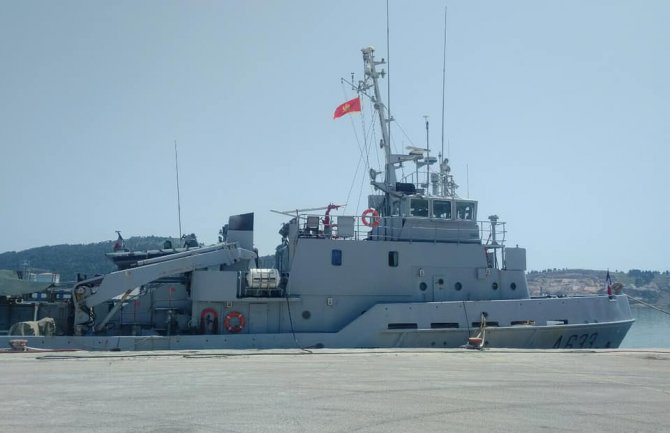 Remorker Francuske mornarice u trodnevnoj posjeti Mornarici Vojske CG