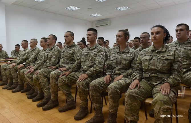 Crna Gora može računati na njih: Okončana tromjesečna obuka prve klase