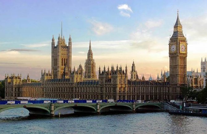 U britanskom parlamentu pronađen kokain na 11 mjesta, na redu policija