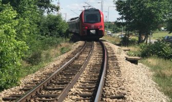 BiH: Teretni voz usmrtio muškarca u kasnim večernjim satima kod Ilidže