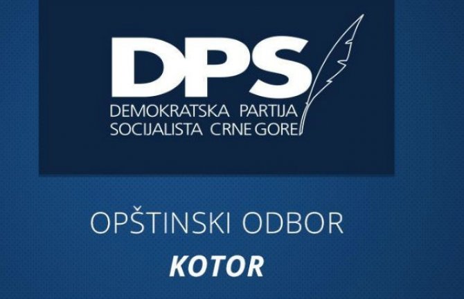 DPS Kotor: Bečić i Jokić da shvate da čine političku manjinu u Kotoru