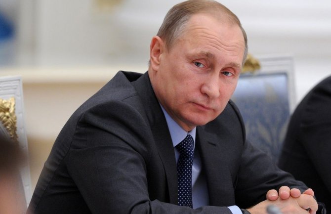 Putin naložio istragu poslije smrti ruskih vojnika u podmornici