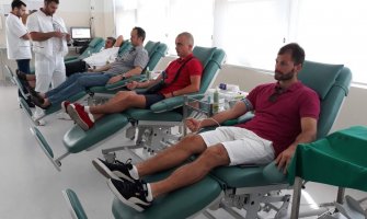 U Zavodu za transfuziju akcija dobrovoljnog davanja krvi