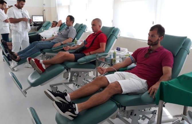 U Zavodu za transfuziju akcija dobrovoljnog davanja krvi