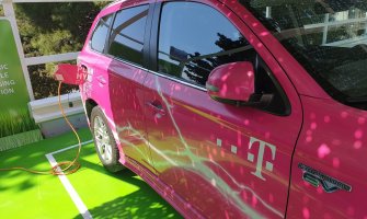 Tivat, Cetinje i Pljevlja dobili prve javne punjače za električne automobile