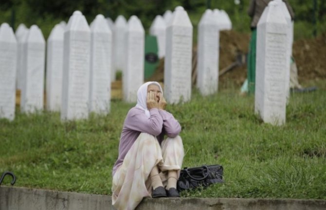 Holandija djelimično kriva za smrt 350 Srebreničana