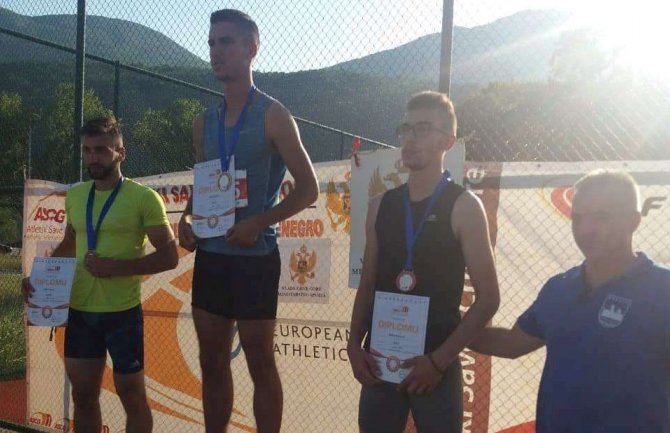 Bjelopoljski atletičari uspješni u DG: Erović seniorski prvak na 400 metara