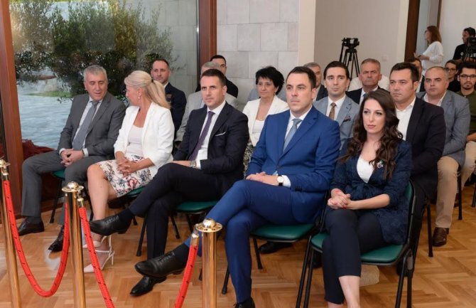 Vuković: Za godinu 40 miliona eura investicija (VIDEO)