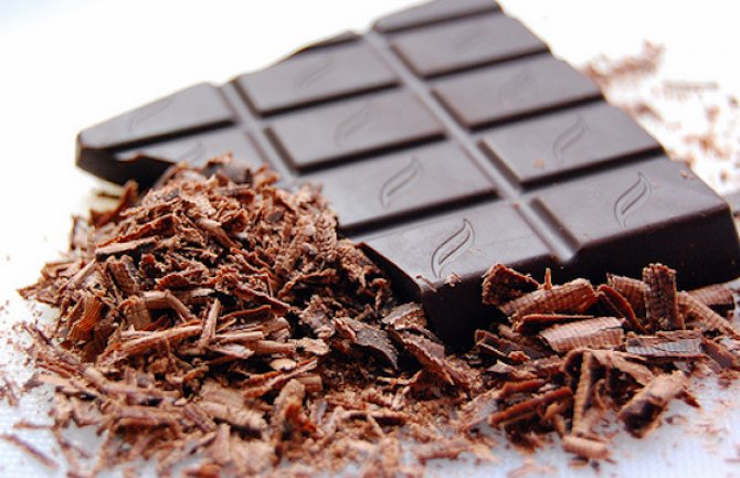 Crna čokolada smanjuje rizik od ove opasne bolesti