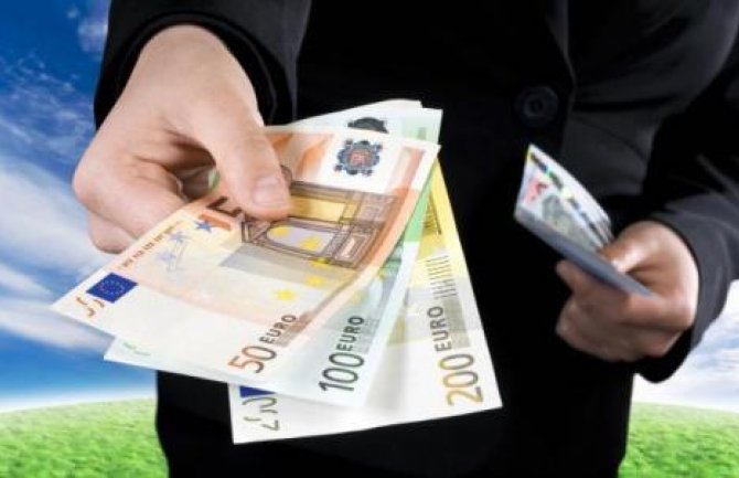 Prosječna plata najveća je u Sloveniji, a najmanja u Sjevernoj Makedoniji
