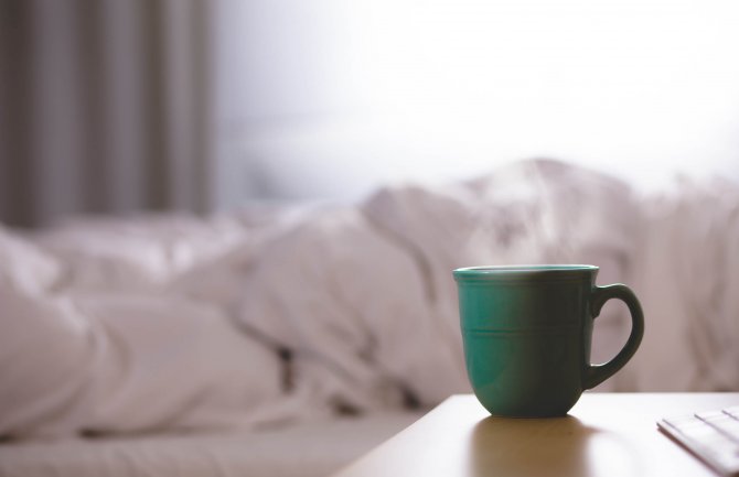 Nova studija pokazala: Šoljica kafe prije spavanja ne remeti san