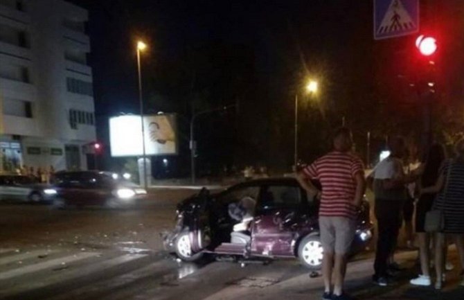 Podgorica: U udesu povrijeđene dvije osobe