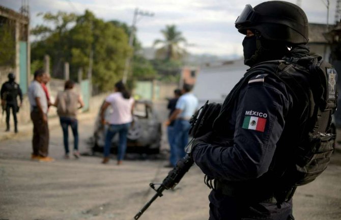 Javno nasilje u Meksiku: U obračunu narko-kartela pronađena obješena i izmasakrirana tijela