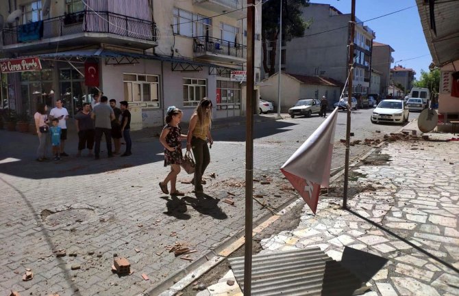Turska: Zemljotres oštetio oko 1.000 zgrada