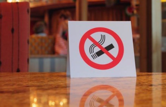 Zabranjeno pušenja u zatvorenom, kazne do 20.000 eura
