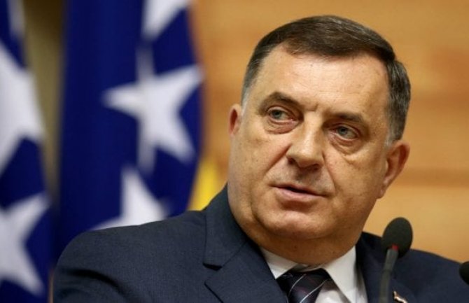 Dodik ponovo najavljuje povlačenje iz Oružanih snaga BiH i formiranje Vojske RS