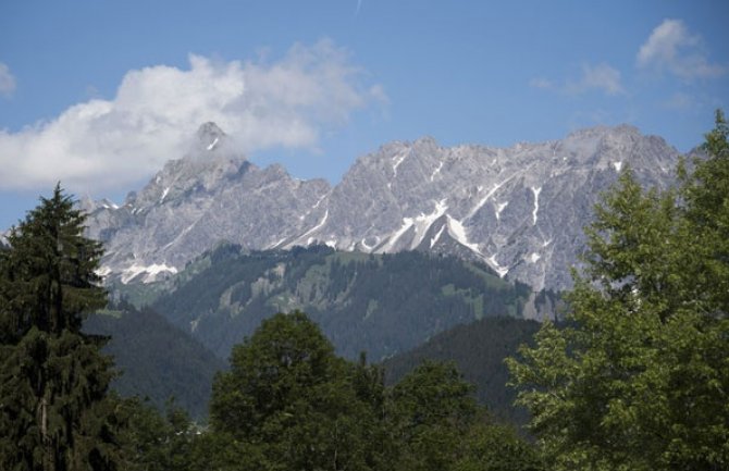Njemački planinari stradali u Alpima