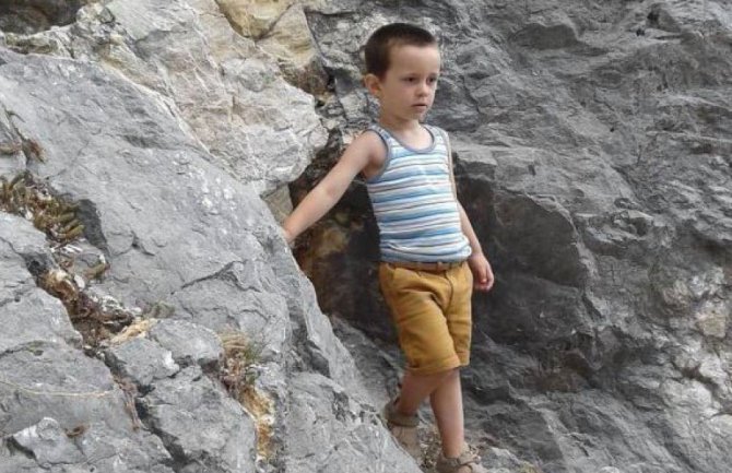 Nestao šestogodišnji dječak u Budvi, porodica moli za pomoć