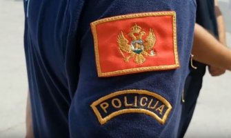 Policija povodom protjerivanja Albanca: Državni simboli se moraju poštovati 